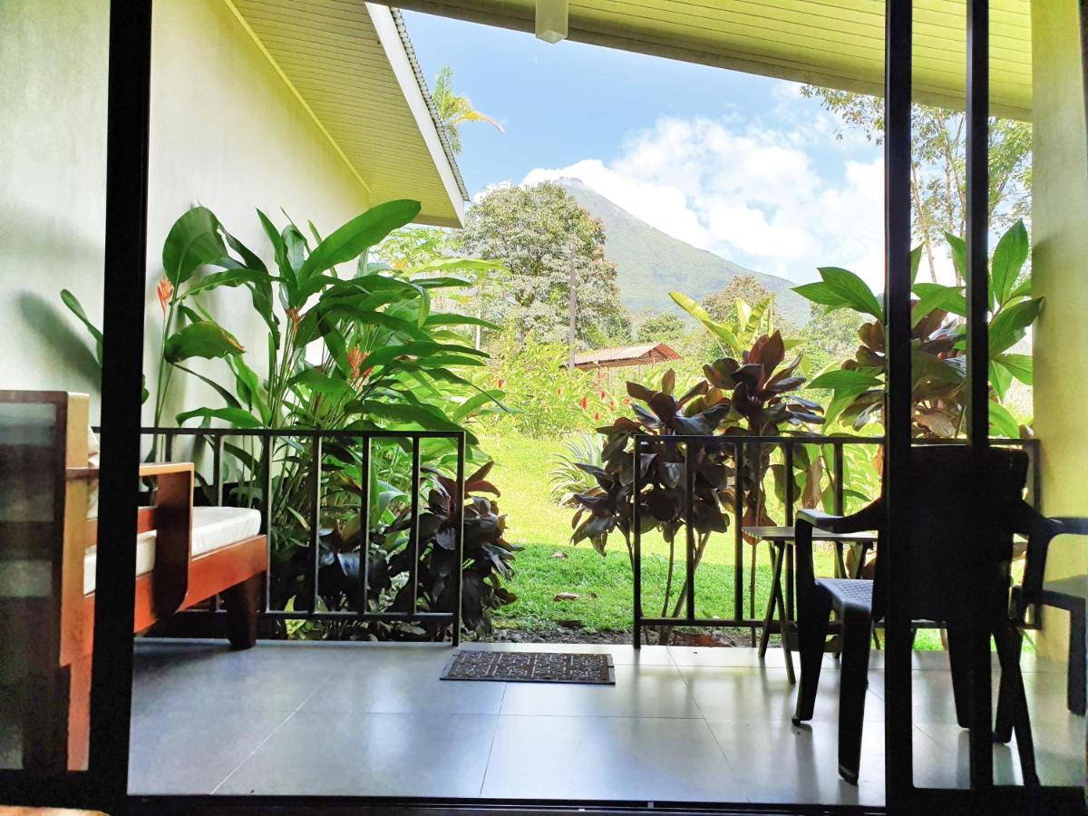 Yellow Tree Suites La Fortuna Extérieur photo
